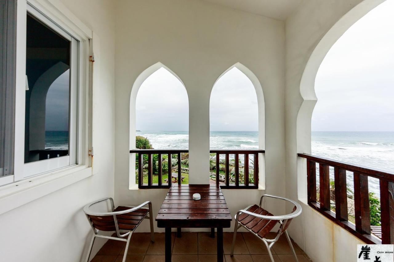 崖上民宿 Cliff House B&B Фенгбин Екстериор снимка