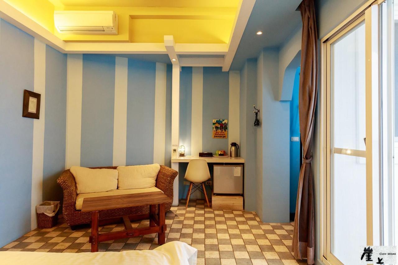 崖上民宿 Cliff House B&B Фенгбин Екстериор снимка
