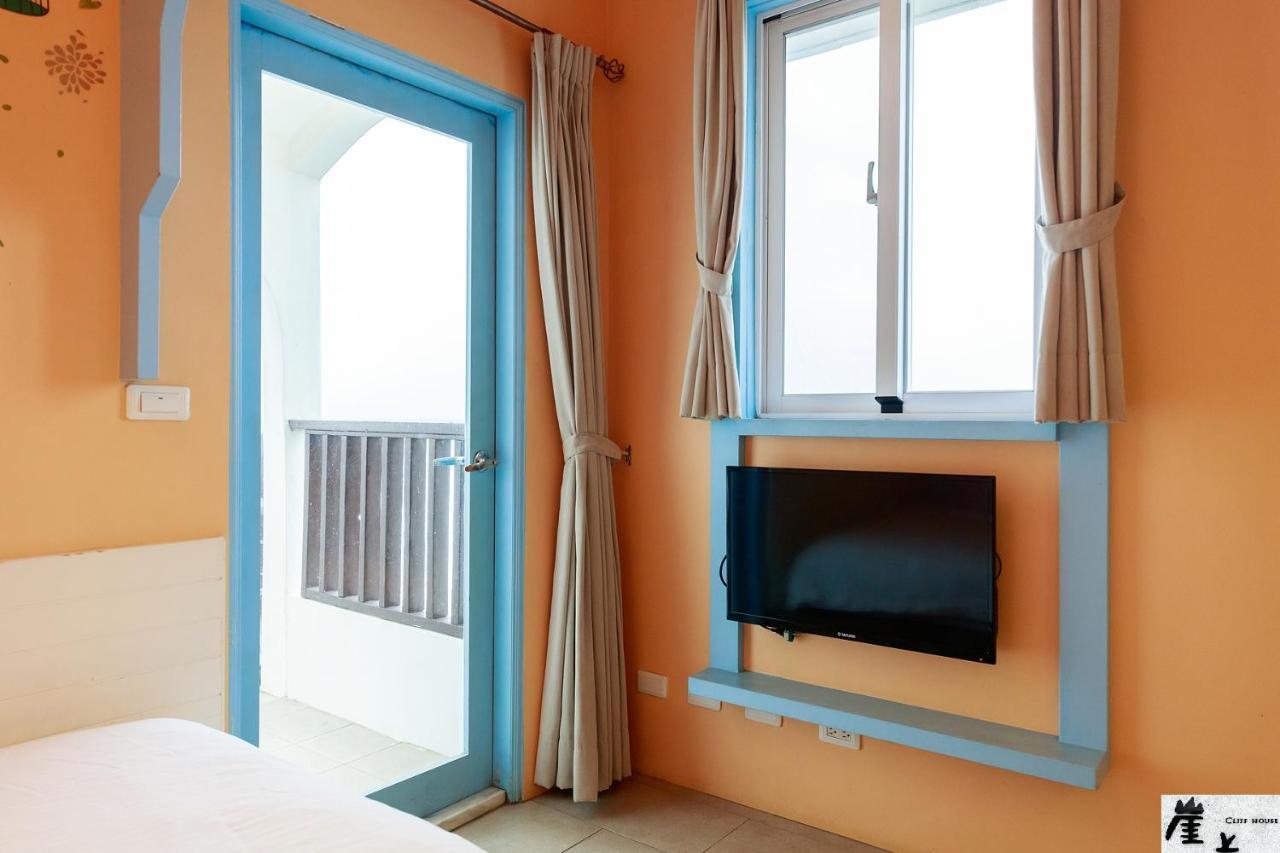 崖上民宿 Cliff House B&B Фенгбин Екстериор снимка