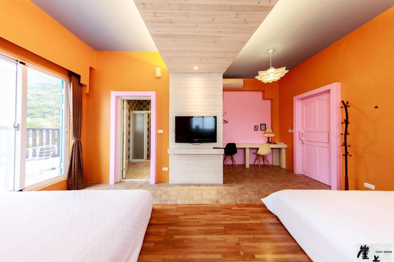 崖上民宿 Cliff House B&B Фенгбин Екстериор снимка