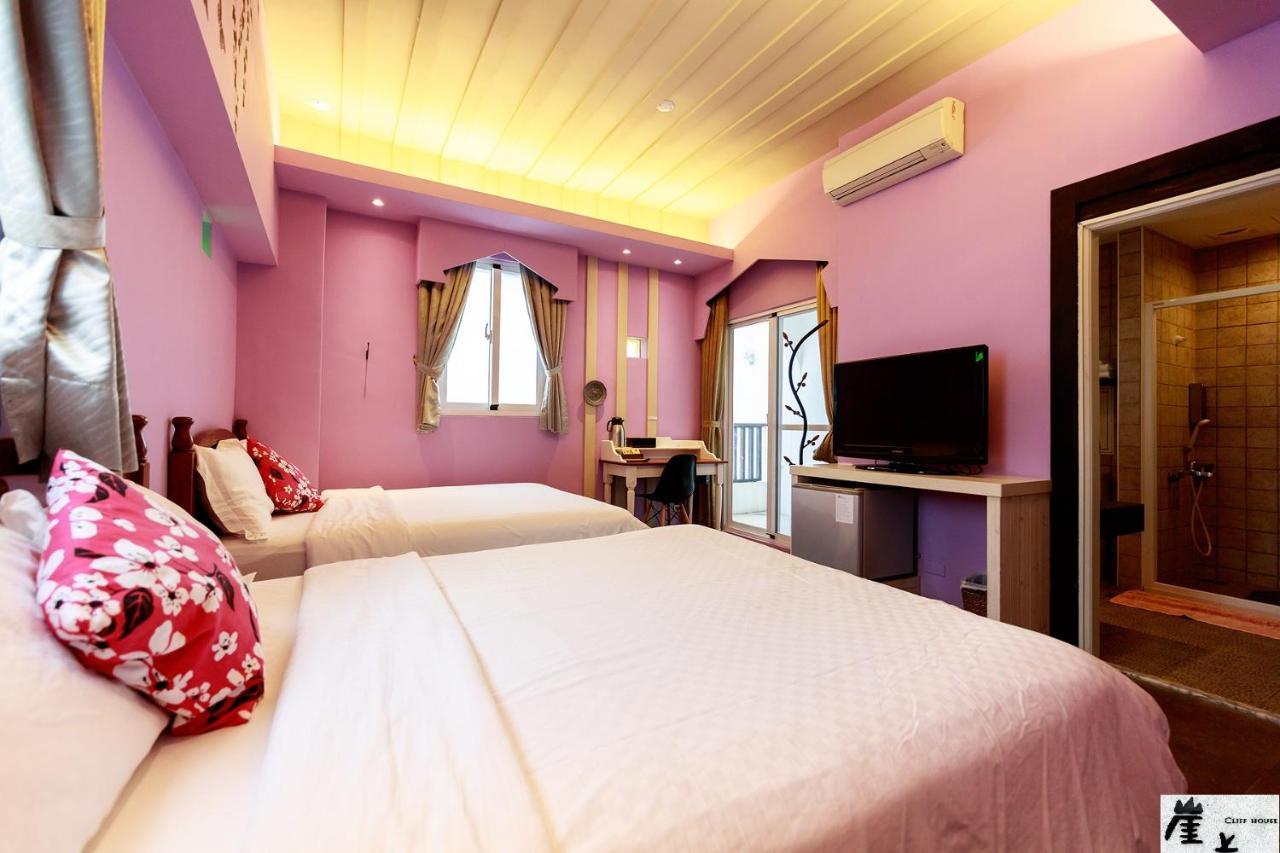 崖上民宿 Cliff House B&B Фенгбин Екстериор снимка