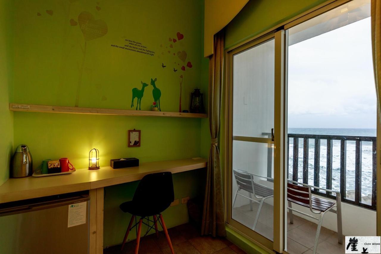崖上民宿 Cliff House B&B Фенгбин Екстериор снимка