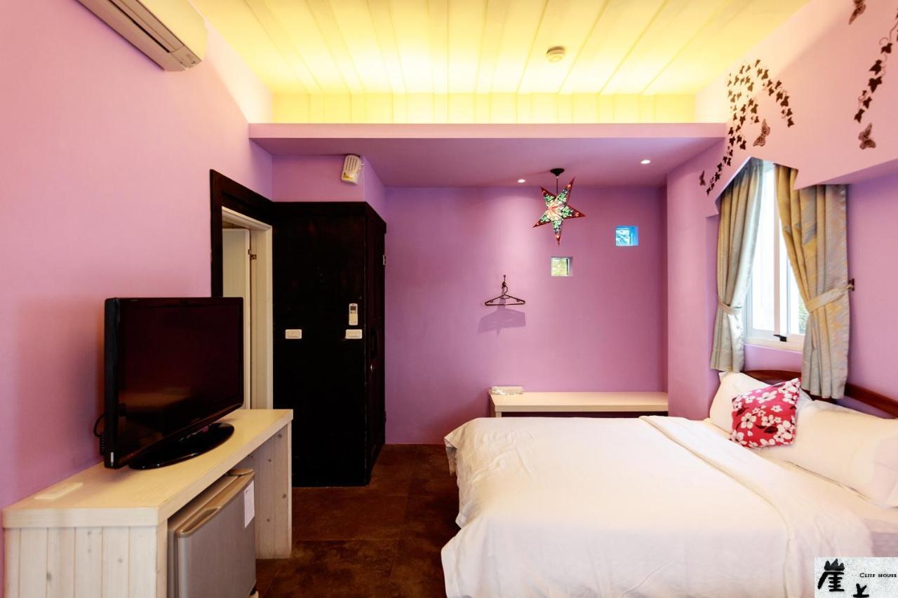 崖上民宿 Cliff House B&B Фенгбин Екстериор снимка